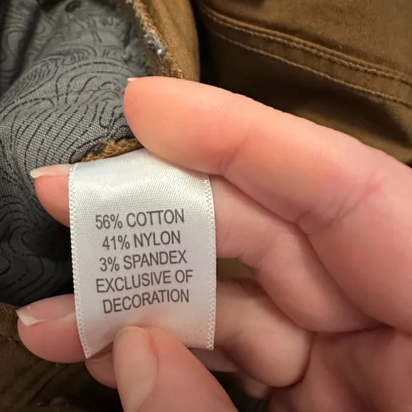 Duluth Trading Alaskan Hard Gear Stone Run 10" Shorts - Picture 4 of 4